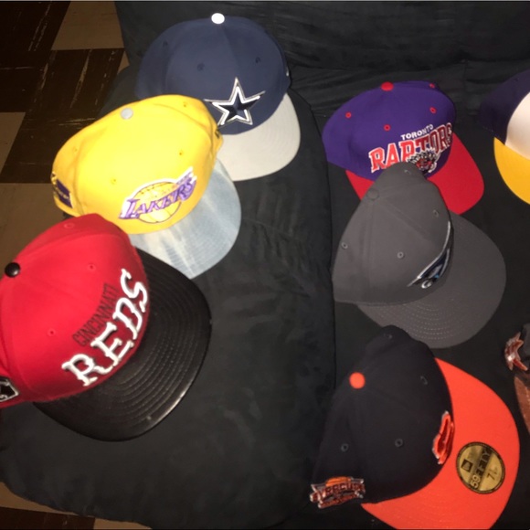 NewERA SnapBacks StrapBacks & fitted Hats - Picture 2 of 4